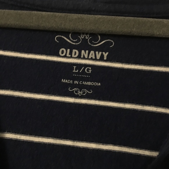 Shirt - Picture 2 of 3